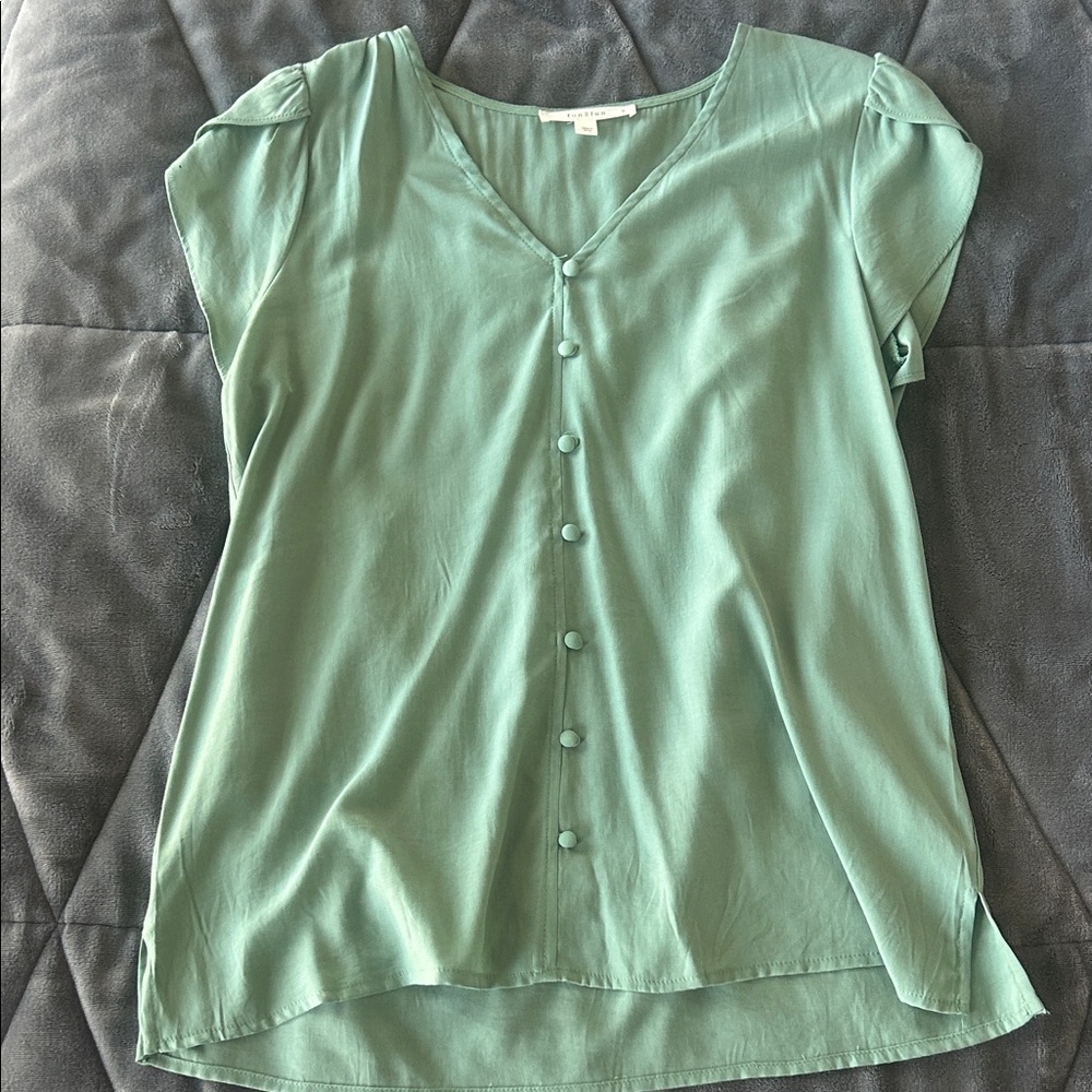 Fun 2 Fun Mint Green Button-Down Blouse